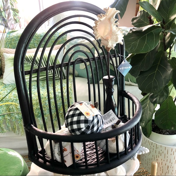 New! Black Wood Bamboo Style Wall Shelf - Picture 7 of 9